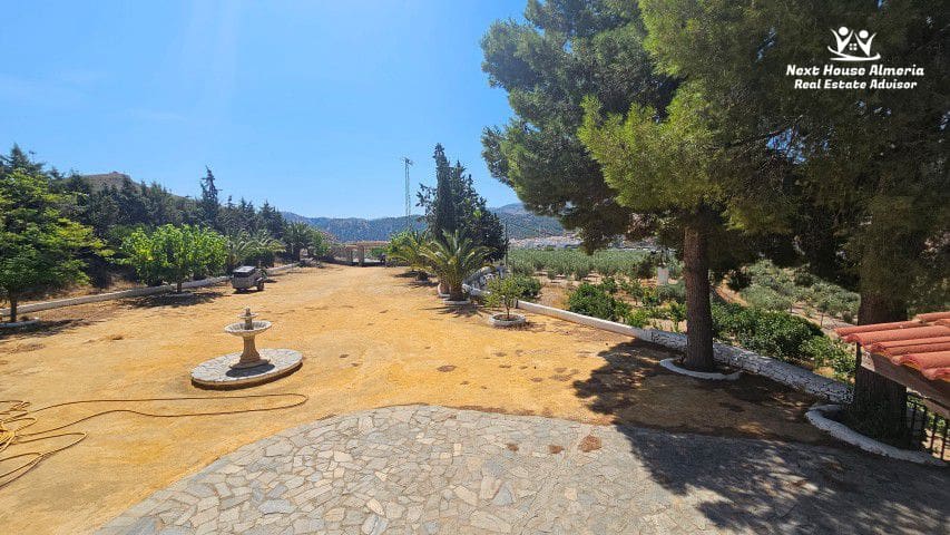 4 bedroom Finca/Country House for sale in Purchena with garage - € 699,950 (Ref: 9252541)