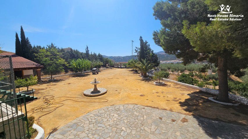 4 bedroom Finca/Country House for sale in Purchena with garage - € 699,950 (Ref: 9252541)