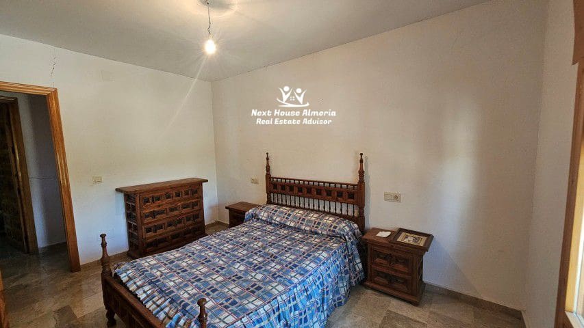 4 bedroom Finca/Country House for sale in Purchena with garage - € 699,950 (Ref: 9252541)