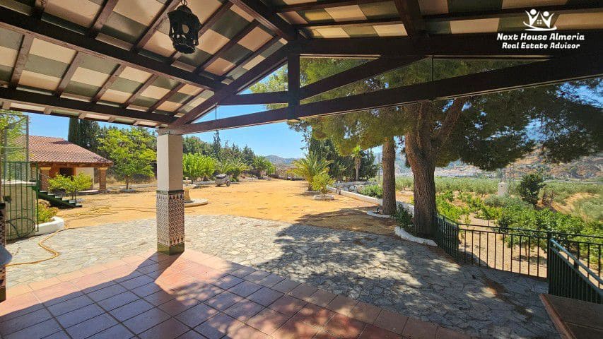 4 bedroom Finca/Country House for sale in Purchena with garage - € 699,950 (Ref: 9252541)