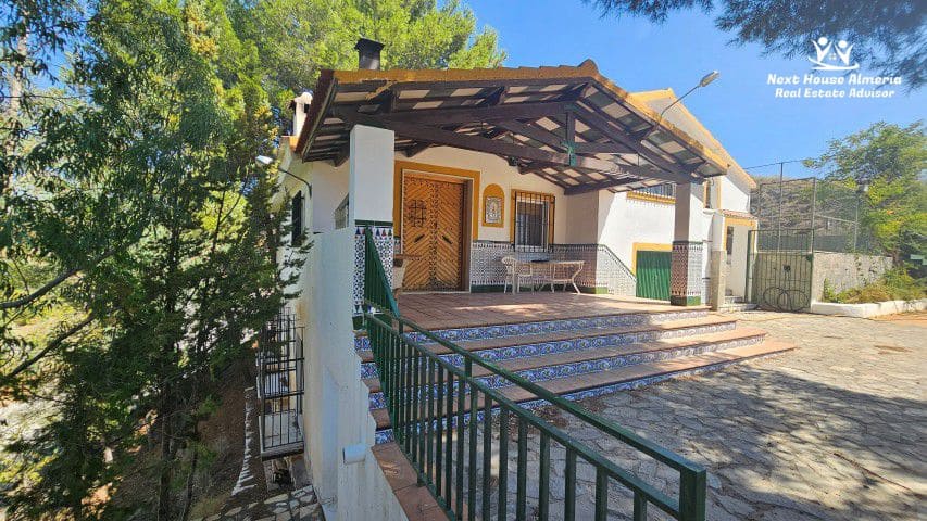 4 bedroom Finca/Country House for sale in Purchena with garage - € 699,950 (Ref: 9252541)