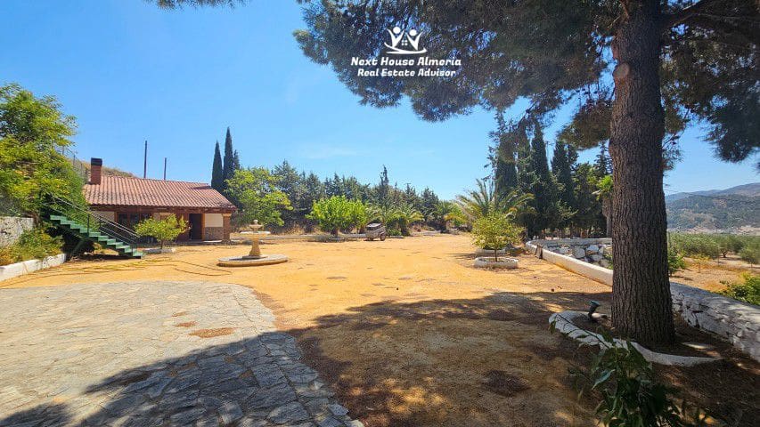 4 bedroom Finca/Country House for sale in Purchena with garage - € 699,950 (Ref: 9252541)