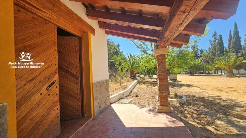 4 bedroom Finca/Country House for sale in Purchena with garage - € 699,950 (Ref: 9252541)