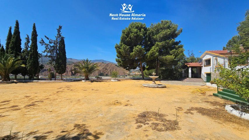 4 bedroom Finca/Country House for sale in Purchena with garage - € 699,950 (Ref: 9252541)