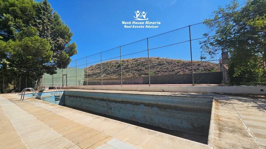 4 bedroom Finca/Country House for sale in Purchena with garage - € 699,950 (Ref: 9252541)