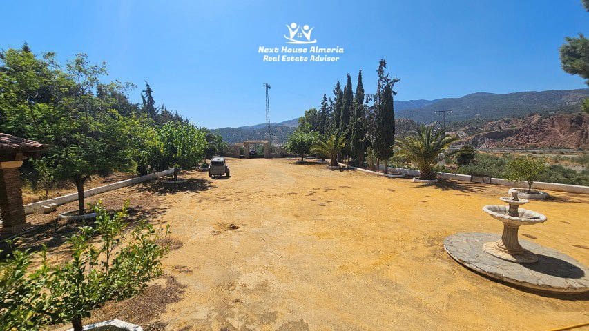 4 bedroom Finca/Country House for sale in Purchena with garage - € 699,950 (Ref: 9252541)