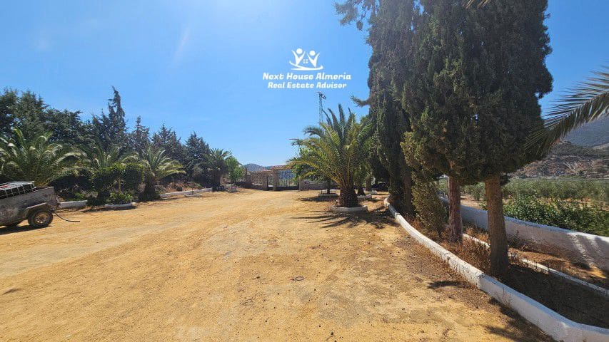 4 bedroom Finca/Country House for sale in Purchena with garage - € 699,950 (Ref: 9252541)