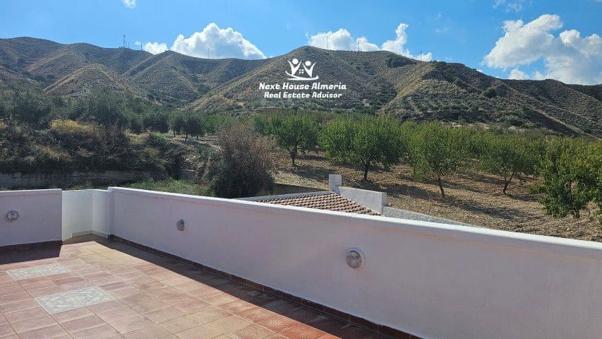 5 soverom Villa til salgs i Arboleas med garasje - € 369 995 (Ref: 9282473)
