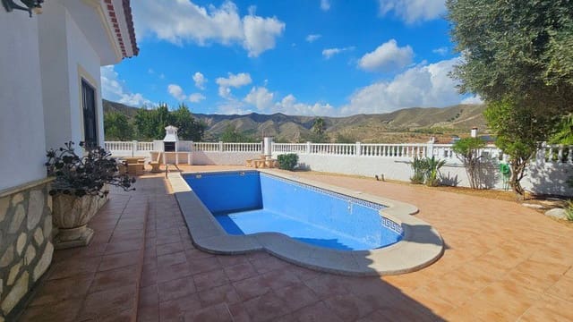 5 slaapkamer Villa te koop in Arboleas met garage - € 359.995 (Ref: 9282473)