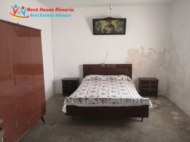 3 slaapkamer Finca/Landhuis te koop in Arboleas - € 68.000 (Ref: 9308390)