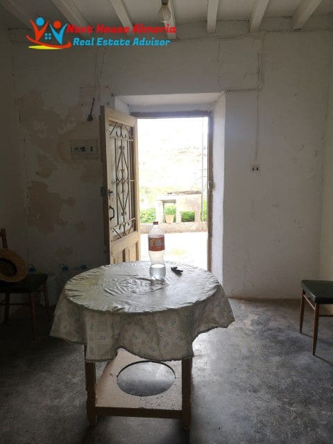 3 slaapkamer Finca/Landhuis te koop in Arboleas - € 68.000 (Ref: 9308390)