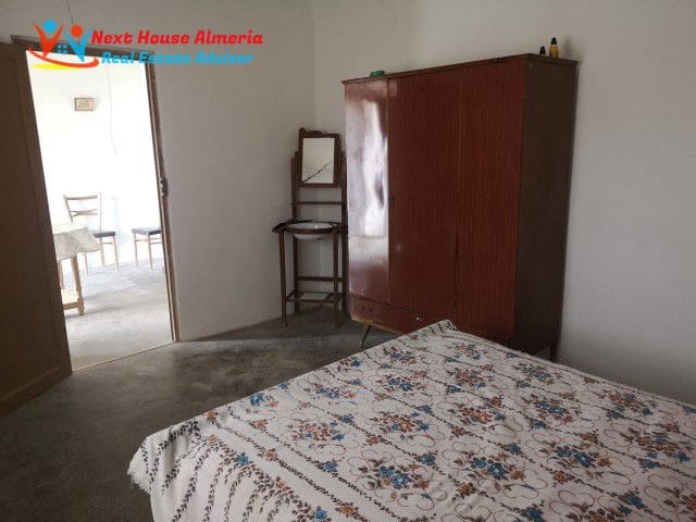 3 slaapkamer Finca/Landhuis te koop in Arboleas - € 68.000 (Ref: 9308390)