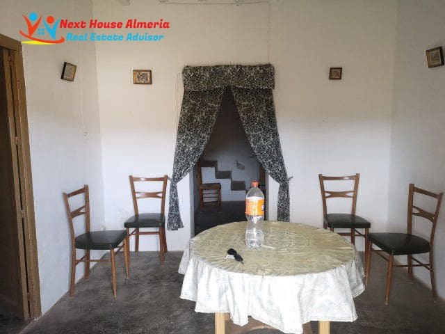 3 slaapkamer Finca/Landhuis te koop in Arboleas - € 68.000 (Ref: 9308390)