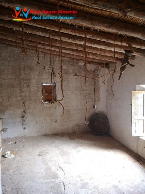 3 slaapkamer Finca/Landhuis te koop in Arboleas - € 68.000 (Ref: 9308390)