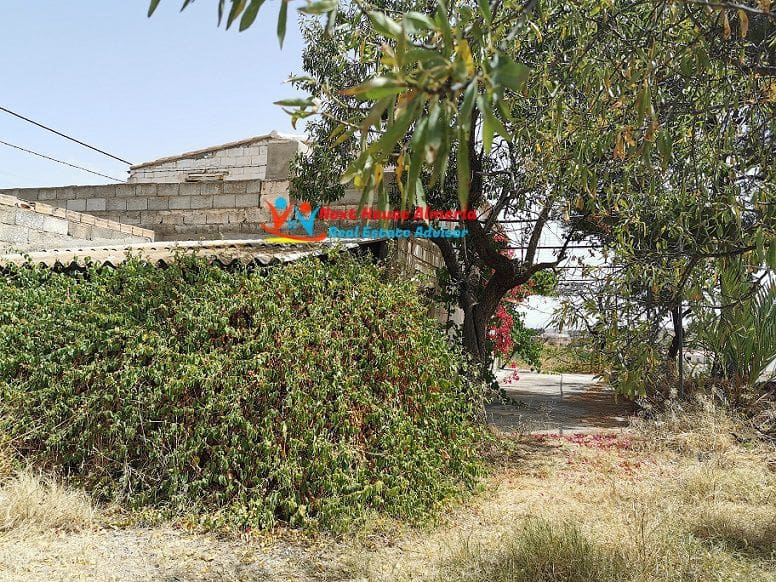 3 slaapkamer Finca/Landhuis te koop in Arboleas - € 68.000 (Ref: 9308390)