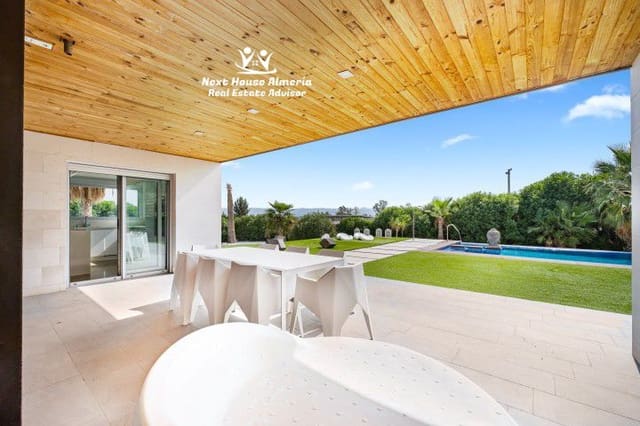 4 sovrum Villa till salu i Lorca med garage - 570 000 € (Ref: 9326706)