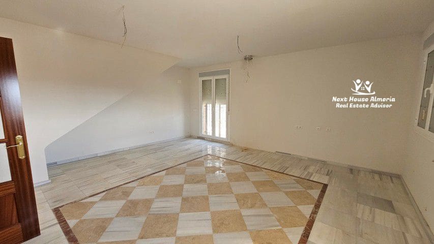 4 soveværelse Villa til salg i Oria med garage - € 175.000 (Ref: 9353801)