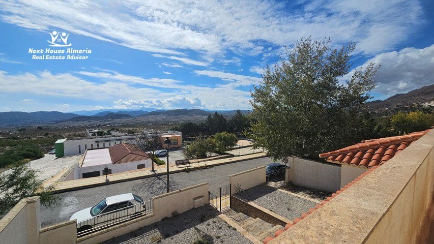 4 soveværelse Villa til salg i Oria med garage - € 175.000 (Ref: 9353801)