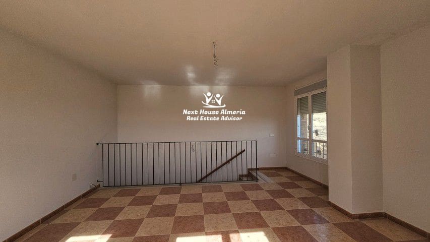 4 soveværelse Villa til salg i Oria med garage - € 175.000 (Ref: 9353801)