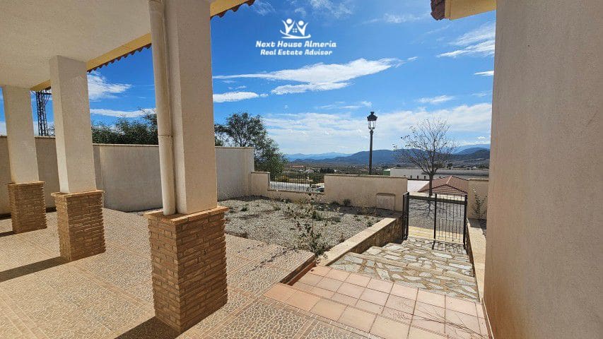 4 soveværelse Villa til salg i Oria med garage - € 175.000 (Ref: 9353801)