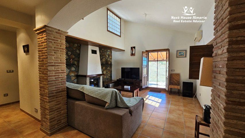 3 sypialnia Finka/Dom wiejski na sprzedaż w La Parroquia - 165 000 € (Ref: 9353802)