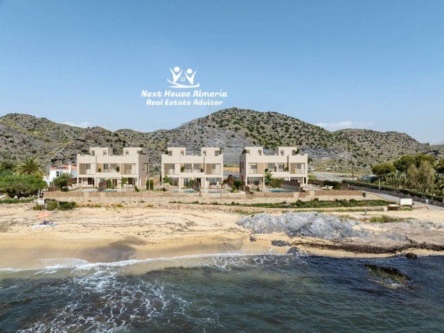4 soverom Villa til salgs i Cala Panizo med garasje - € 1 070 000 (Ref: 9362716)