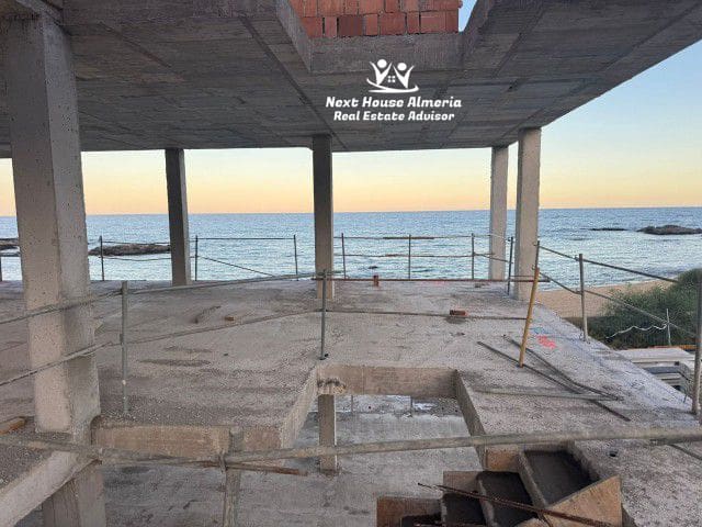 4 soverom Villa til salgs i Cala Panizo med garasje - € 1 070 000 (Ref: 9362716)