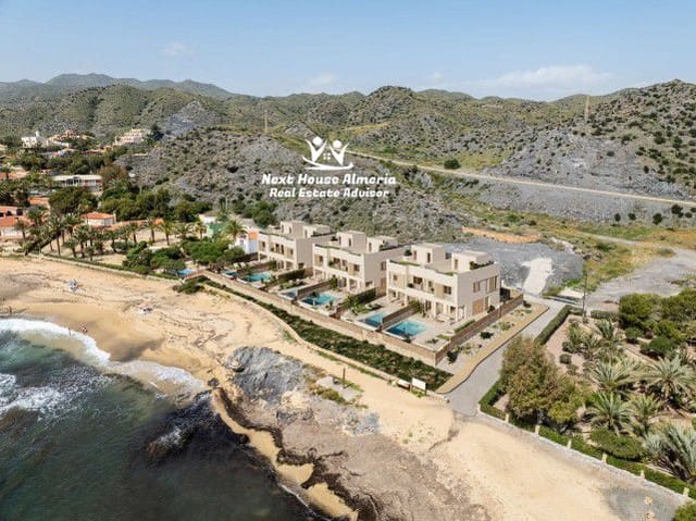 4 soveværelse Villa til salg i Cala Pañizo, Cuevas del Almanzora med garage - € 1.070.000 (Ref: 9362716)