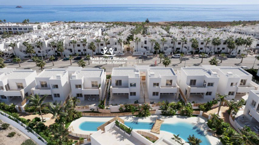 3 slaapkamer Villa te koop in San Juan de los Terreros met garage - € 479.000 (Ref: 9362718)