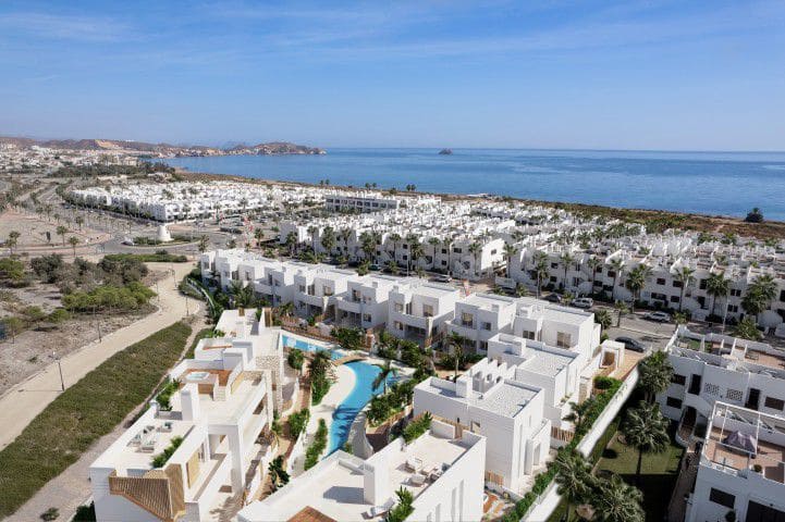 3 soveværelse Villa til salg i San Juan de los Terreros med garage - € 479.000 (Ref: 9362718)