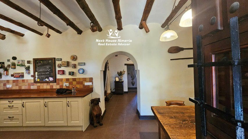 6 sovrum Finca/Hus på landet till salu i Velez-Rubio med garage - 499 999 € (Ref: 9367797)