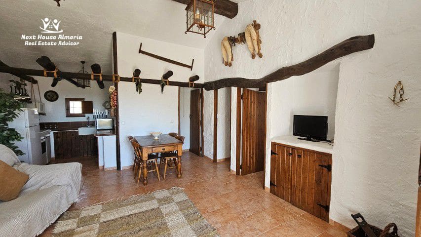 6 sovrum Finca/Hus på landet till salu i Velez-Rubio med garage - 499 999 € (Ref: 9367797)