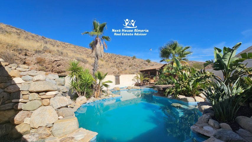 6 sovrum Finca/Hus på landet till salu i Velez-Rubio med garage - 499 999 € (Ref: 9367797)