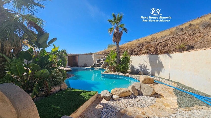 6 sovrum Finca/Hus på landet till salu i Velez-Rubio med garage - 499 999 € (Ref: 9367797)