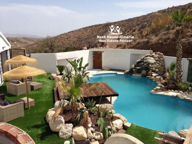 6 sovrum Finca/Hus på landet till salu i Velez-Rubio med garage - 499 999 € (Ref: 9367797)