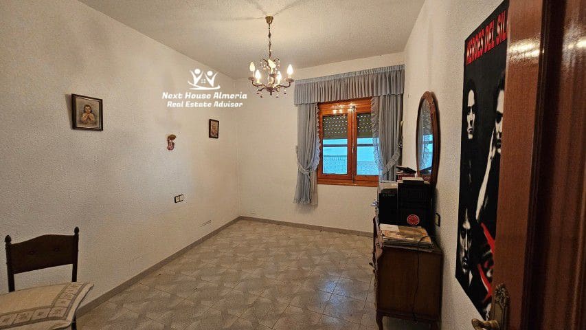 4 chambre Maison de Ville à vendre à Oria avec garage - 199 950 € (Ref: 9398732)