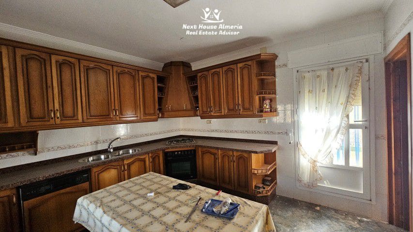 4 chambre Maison de Ville à vendre à Oria avec garage - 199 950 € (Ref: 9398732)