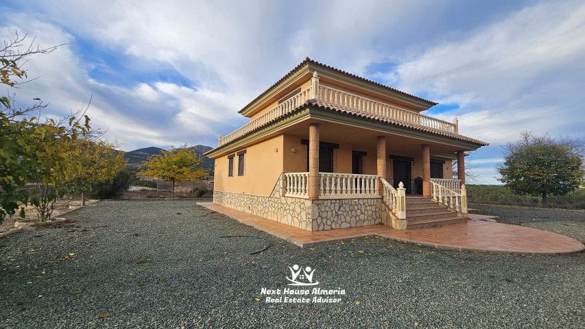 4 sovrum Villa till salu i La Parroquia - 280 000 € (Ref: 9410758)