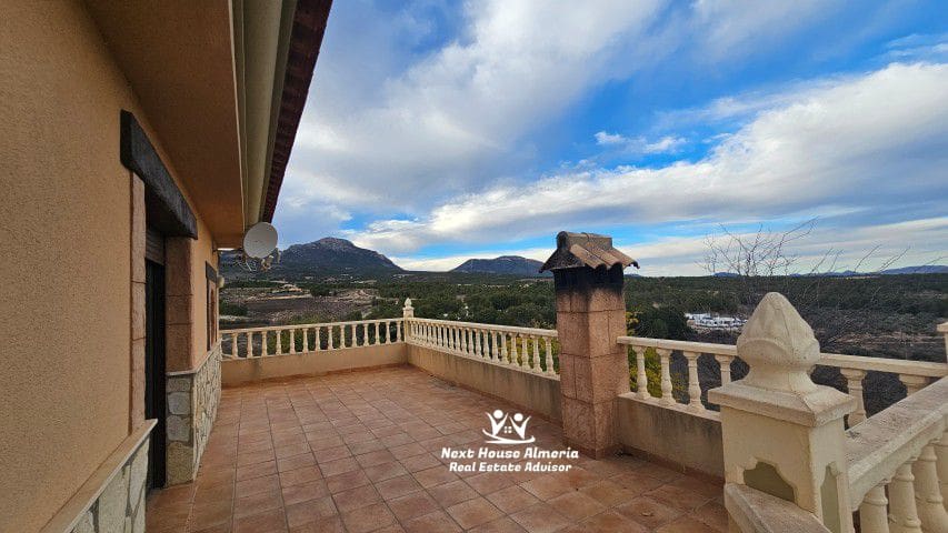 4 sovrum Villa till salu i La Parroquia - 280 000 € (Ref: 9410758)