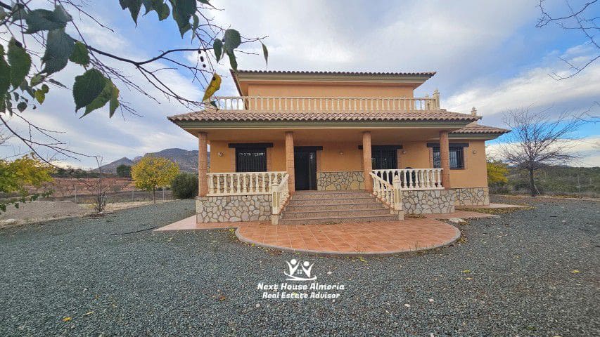 4 sovrum Villa till salu i La Parroquia - 280 000 € (Ref: 9410758)