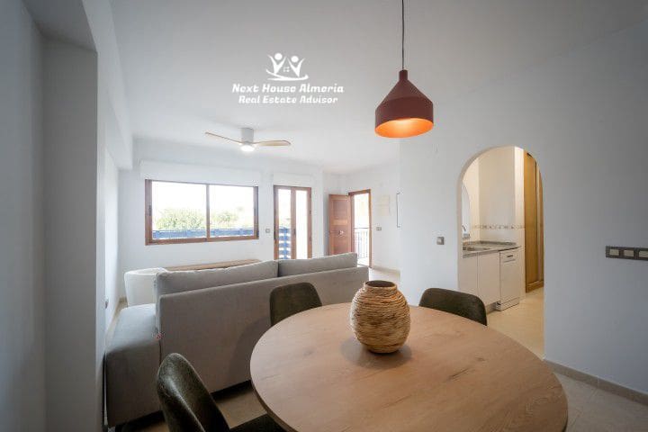 2 slaapkamer Appartement te koop in Cuevas del Almanzora met garage - € 139.000 (Ref: 9436987)