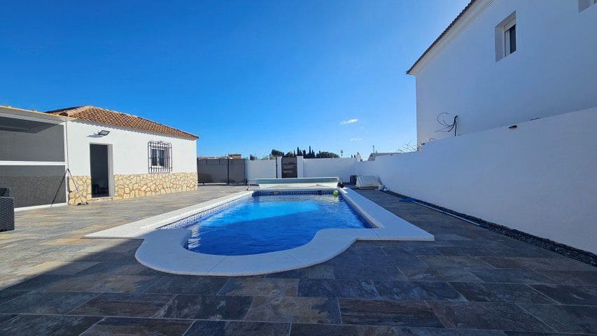 4 bedroom Villa for sale in Arboleas - € 310,000 (Ref: 9524080)