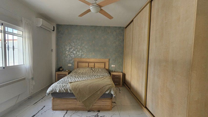 4 bedroom Villa for sale in Arboleas - € 310,000 (Ref: 9524080)