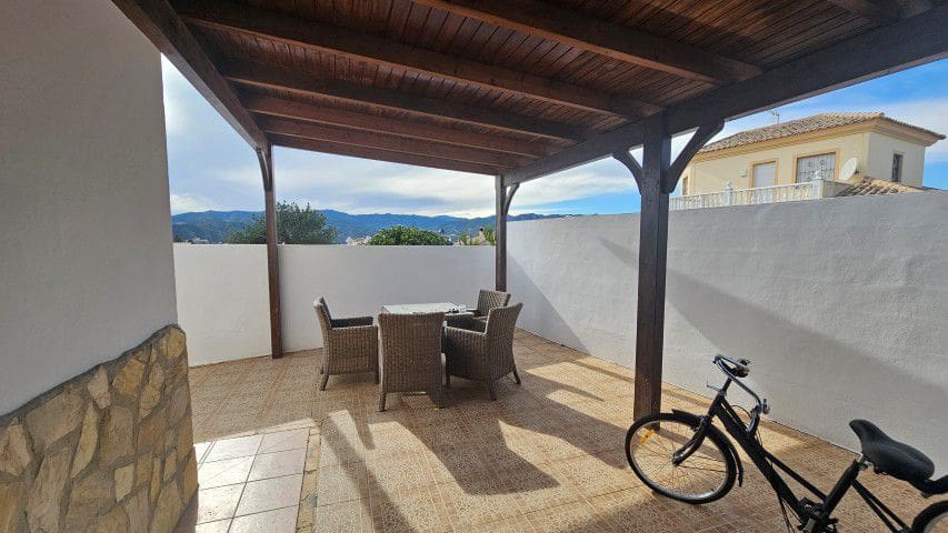 4 bedroom Villa for sale in Arboleas - € 310,000 (Ref: 9524080)