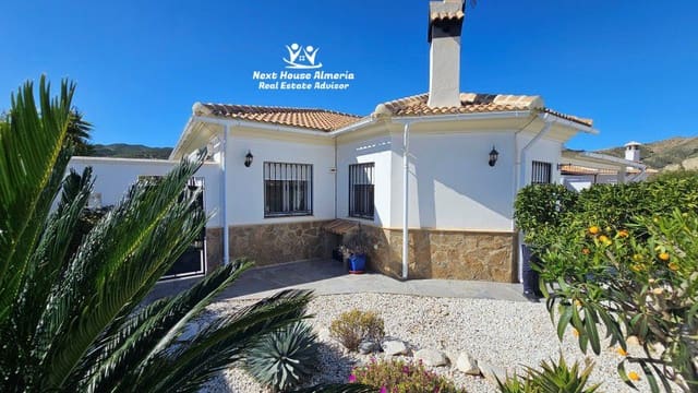 Chalet de 3 habitaciones en Arboleas en venta - 294.950 € (Ref: 9568292)