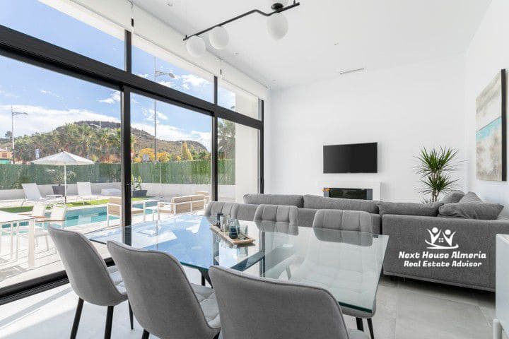 Chalet de 3 habitaciones en Calasparra en venta - 349.000 € (Ref: 9615321)