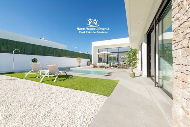 Chalet de 3 habitaciones en Calasparra en venta - 349.000 € (Ref: 9615321)