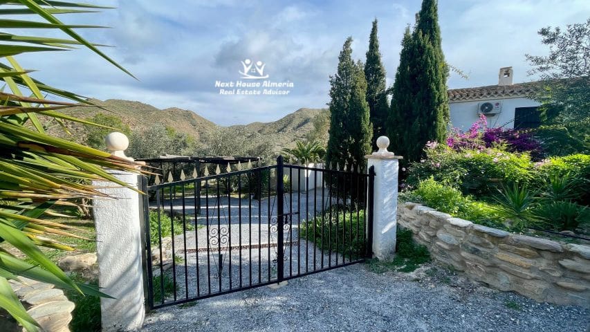 4 makuuhuone Maalaistalo myytävänä paikassa Almanzora - 335 000 € (Ref: 9627388)