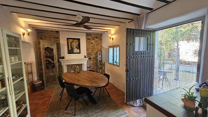 4 bedroom Finca/Country House for sale in Almanzora with pool - € 299,950 (Ref: 9627388)