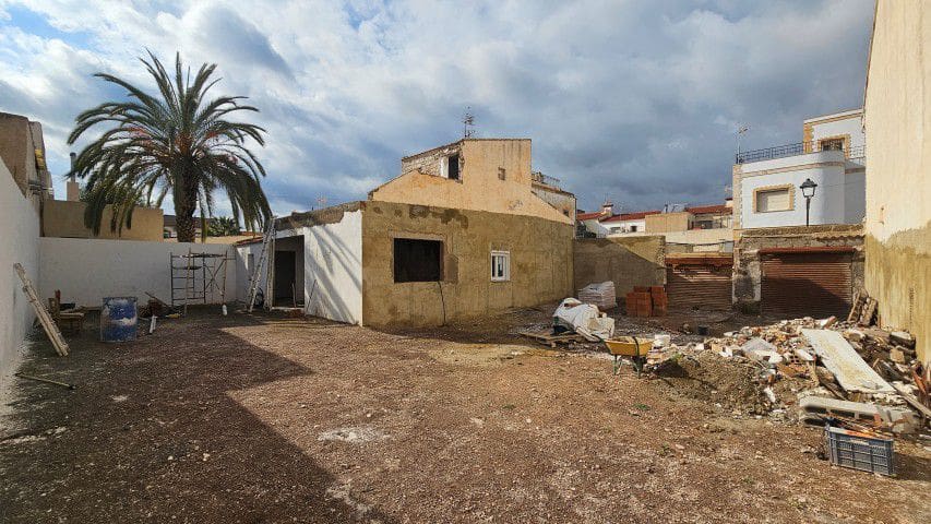 3 quarto Casa em Banda para venda em La Alfoquia - 149 950 € (Ref: 9677038)